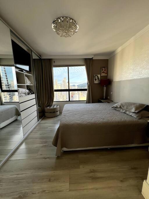 Apartamento No Centro, Com Vista Mar E Cristo Luz Balneário Camboriú 외부 사진